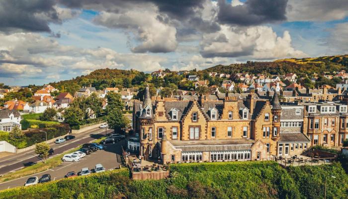 Braid Hills Hotel,Morningside>>Edinburgh,3 star