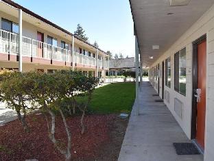 Valley Oaks Inn Woodland,Sacramento>>Davis,2.5 star