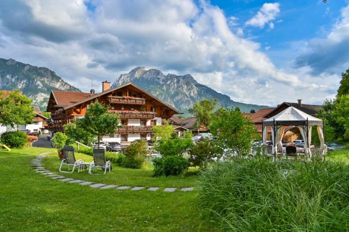 hotel helmer
