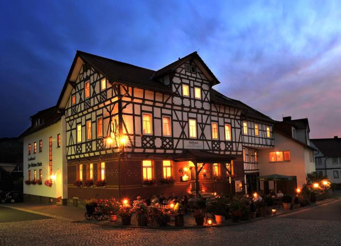 Landhotel Zur Grunen Kutte,Dermbach>>Bernshausen,3 star