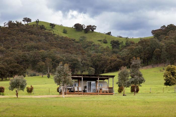The Village Green,Murrindindi>>Melbourne,3 star
