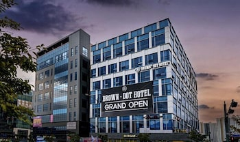 wonju brown dot corporate city