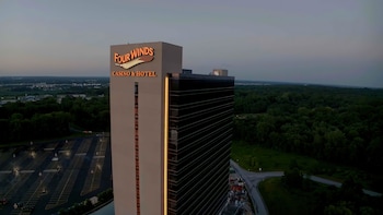 Four Winds Casino South Bend,United States Of America>>South Bend,3 star