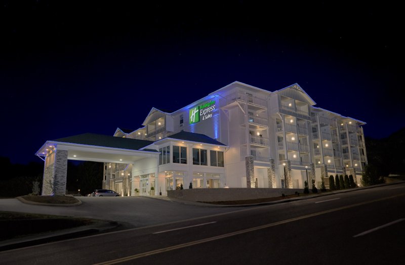 holiday inn express and suites pigeon forge sevierville by ihg