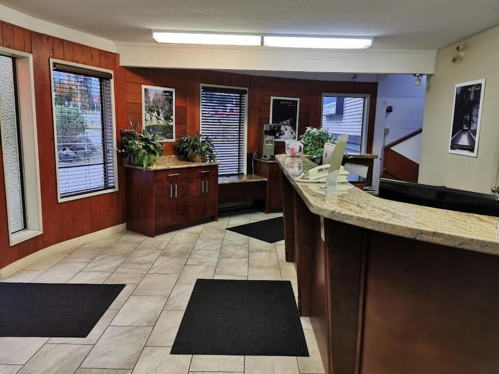 Hope Inn And Suites,Hope>>Chilliwack,2 star