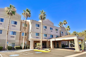 baymont by wyndham phoenix north