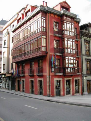 hotel vetusta