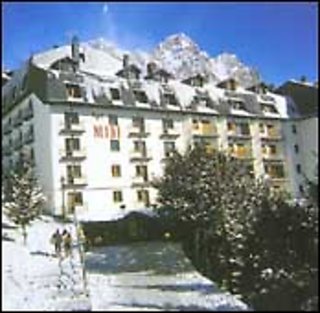 Apartamentos Midi,Huesca>>Formigal,1 star
