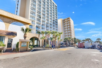 Seamist Driftwood Vacation Studio With Balcony,United States Of America>>Myrtle Beach,0 star