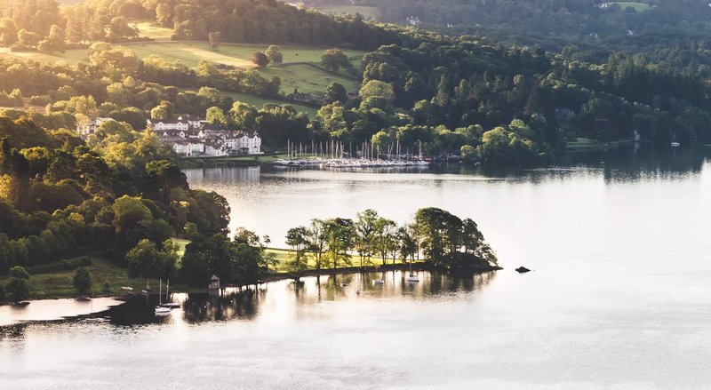 Low Wood Bay Resort & Spa,Cumbria>>Ambleside,4 star
