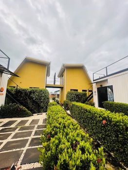 Hotel Sirius,Puntarenas>>Espíritu Santo,2 star