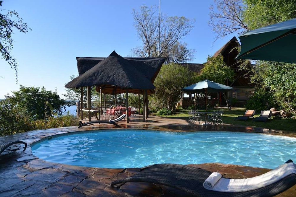 Muchenje Safari Lodge,On A River,5 star