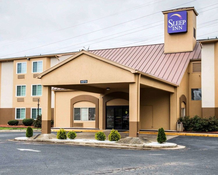 Sleep Inn,Charlotte>>Catawba,2.5 star