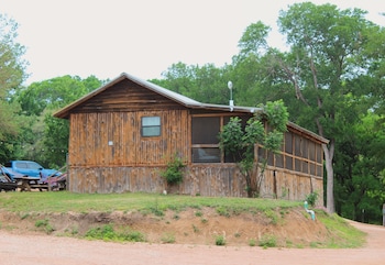 Log Cabin 2 At Son's Blue River Camp,United States Of America>>Kingsbury,3 star