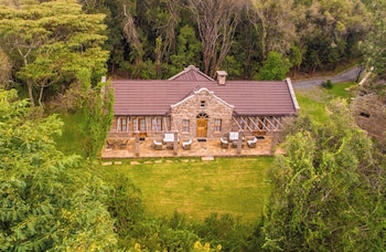 the residences at karen country club