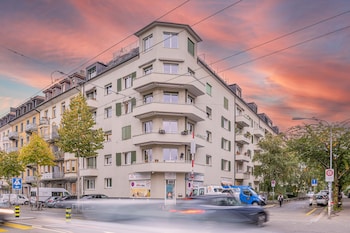 e68 1 bedroom apartment in zurich west