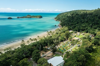 Cape Hillsborough Nature Tourist Park,Mackay>>Cape Hillsborough,2 star