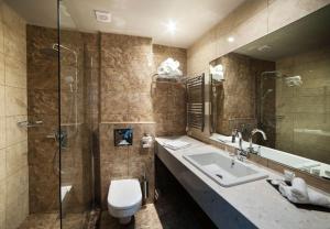 Theasis Hotel,Epirus>>Ammoudia,4 star