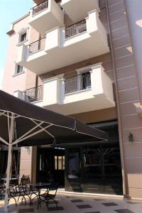 Theasis Hotel,Epirus>>Ammoudia,4 star