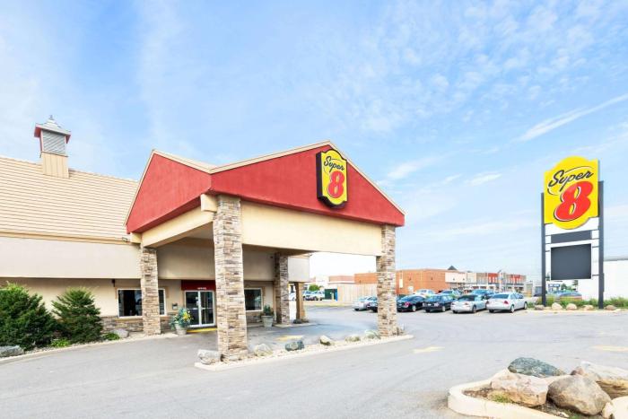 Super 8 By Wyndham Cambridge/Kitchener/Waterloo Area,Campbellville>>Cambridge,2 star