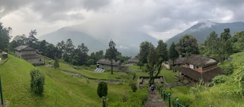 Mountain Lodges Of Nepal - Majhgaon,Pokhara>>Lumle,4 star