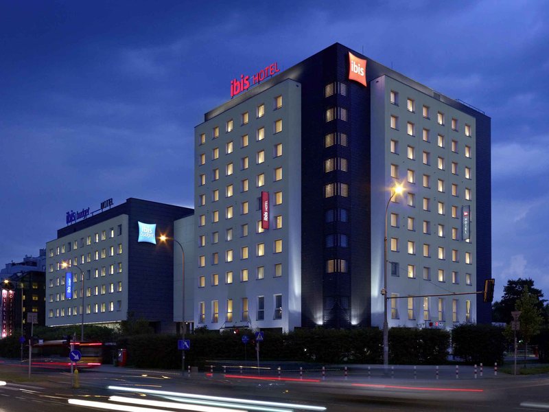 Ibis Warszawa Reduta,Ochota>>Nowy Dwor Mazowiecki,3 star