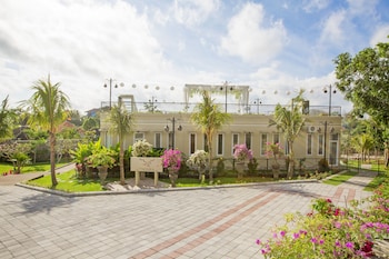Flamingo Dewata Pool Villa,Kuta>>Bali,4 star