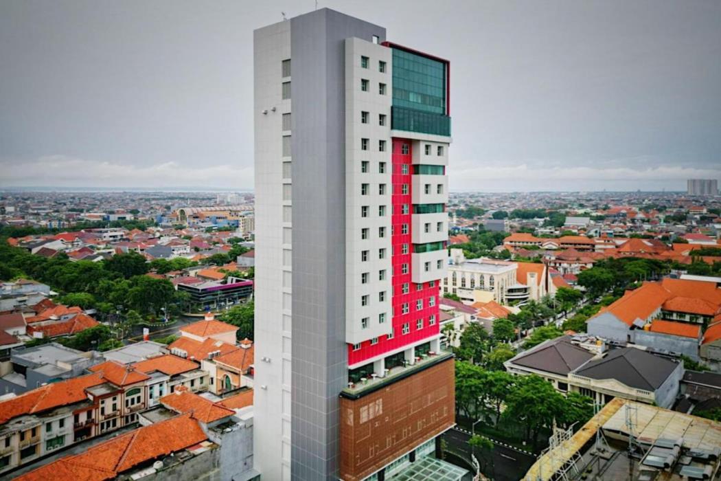 leedon hotel and suites surabaya