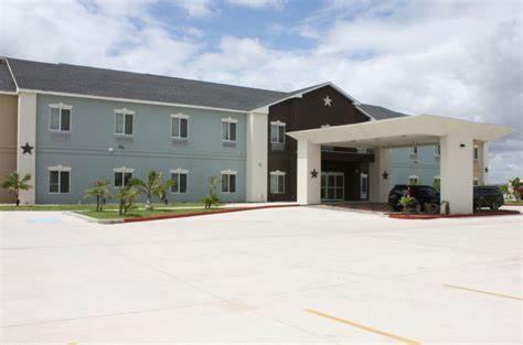La Plaza Inn & Suites,United States Of America>>Freer,3 star