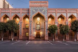 Ichan Qala Premium Class Hotel,Seattle Peace Park>>Tashkent,5 star