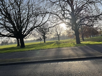 Park View Residence-Northolt - Near Tube,London>>Hillingdon,3 star