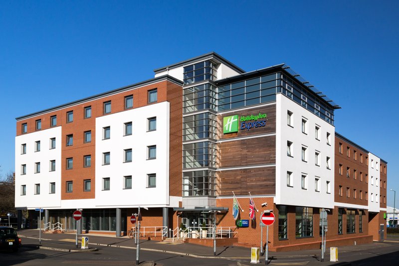 Holiday Inn Express Harlow, An Ihg Hotel,Harlow>>Essex,3 star
