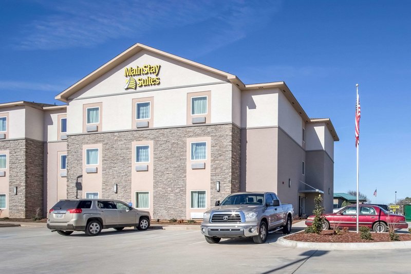 mainstay suites meridian