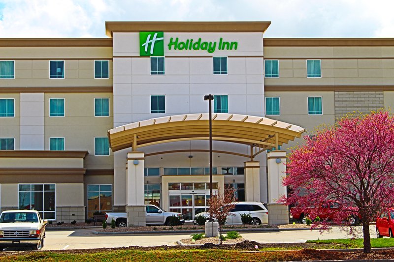 Holiday Inn Salina, An Ihg Hotel,Salina>>Kansas,3.5 star