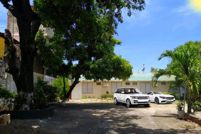 Entire 6-Bedroom Villa Free Parking With Fast Wifi,Discovery Bay>>Bengal,3 star
