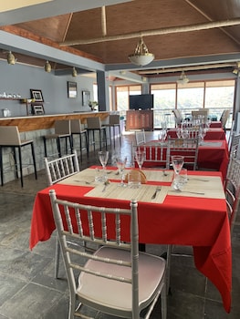 Bishan Dar Cottage,Bishoftu>>Addis Ababa,2.5 star