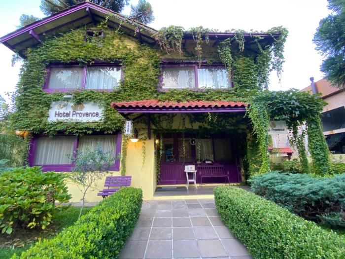 petit hotel provence gramado tissiani