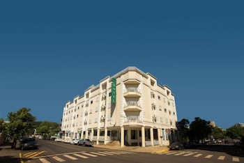 francisco beltrao palace hotel