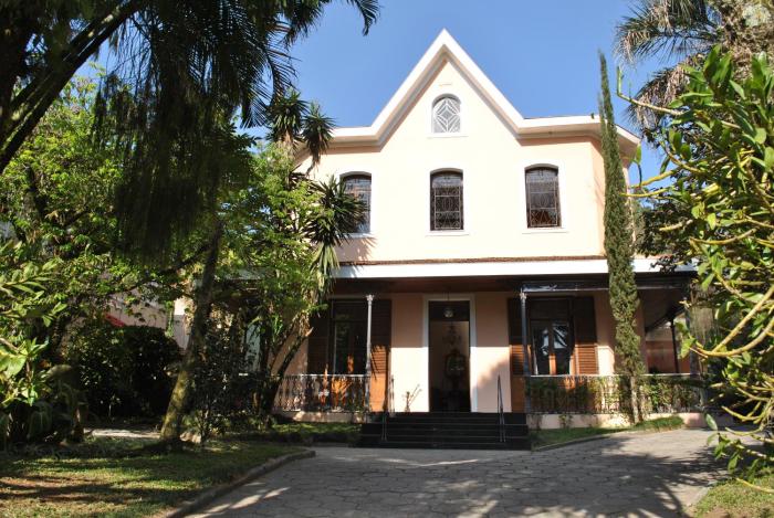 Hotel Casablanca Koeler,Petropolis>>Duque De Caxias,3 star