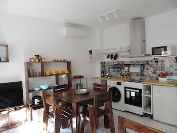 Apartamentos Barbancho,Caceres Province>>Caceres,2 star