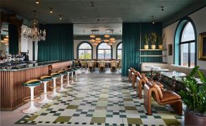 hotel genevieve