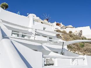 Charisma Suites,Oia>>Fira,4 star