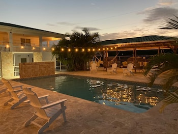 El Flamingo Beach Club,Tierras Nuevas Poniente>>Manati,0 star