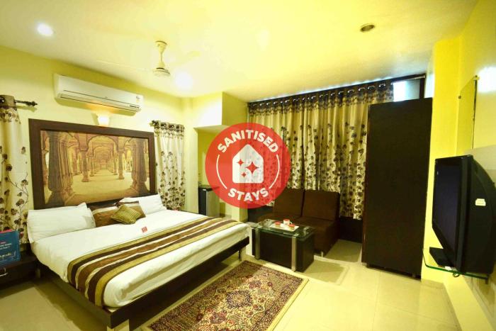Hotel Shree Muskan Palace,Near Railway Station,3 star