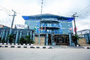 doreen grand hotel and suites