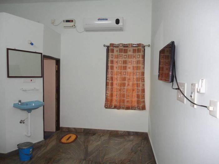 Auro Gp Guest House,Chengalpattu>>Auroville,4 star