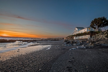 Black Sands Inn,Shelter Cove>>Fort Bragg,2 star