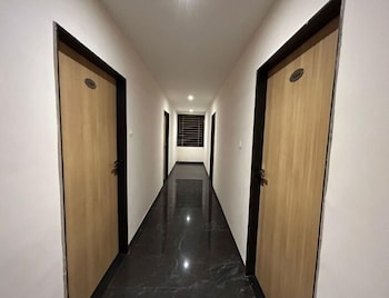 Hotel Simran Regency,Raipur,3 star