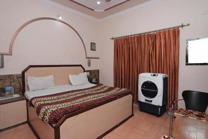 narayani guest house