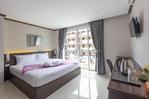room-image